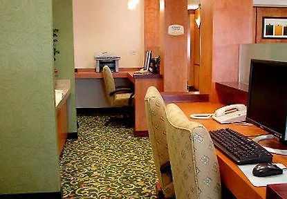 *** 酒店 费尔菲尔德纳特欧玛斯萨克拉门托机场套房旅馆 薩克拉門托 美国
