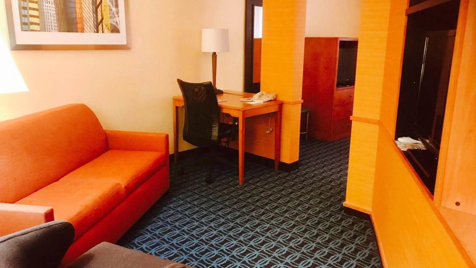Fairfield Inn And Suites Sacramento Airport Natomas Hotel